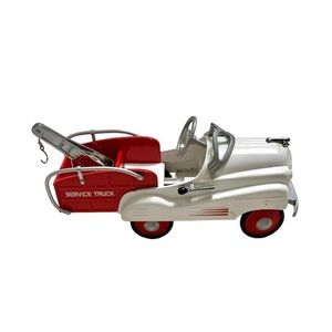 Hallmark Kiddie Car Classic 41 Junior Service Truck  1:18 Mini Pedal Model HT2